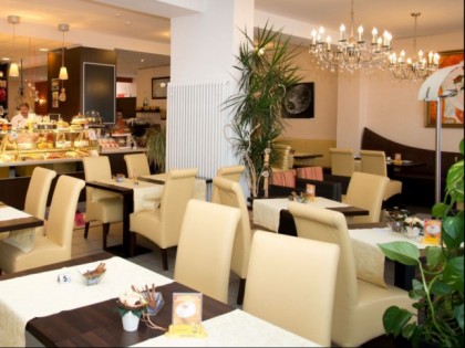 照片: Cafe Enkler